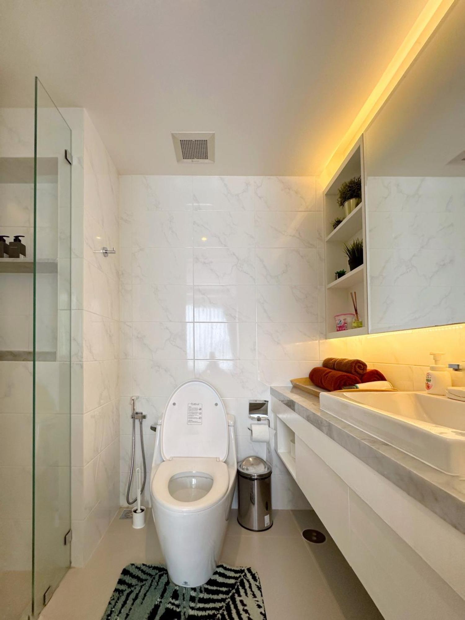 Appartamento The Aristo-2-803 Phuket Esterno foto