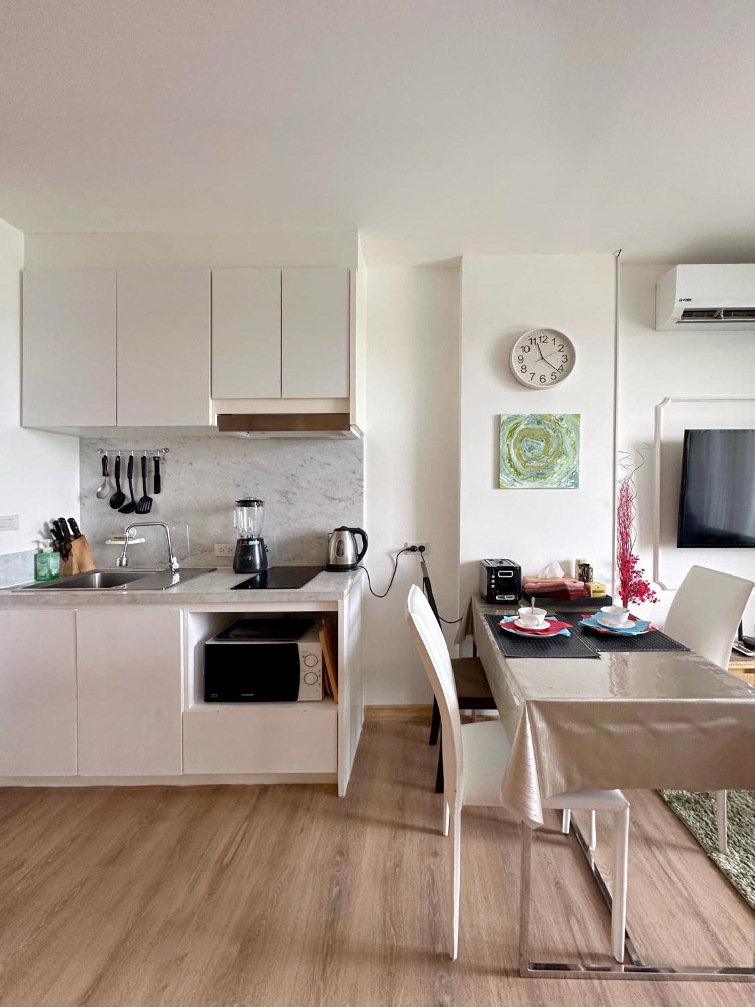 Appartamento The Aristo-2-803 Phuket Esterno foto